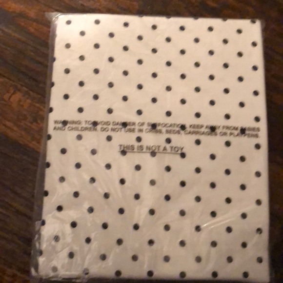 Karen Scott elbow sleeve in original plastic sack. - Picture 2 of 2